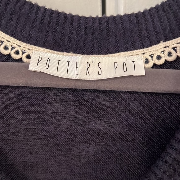 Potter’s Pot Heather Navy Blue Long Sleeve Sweater Material Shirt — Size: M - Picture 3 of 6